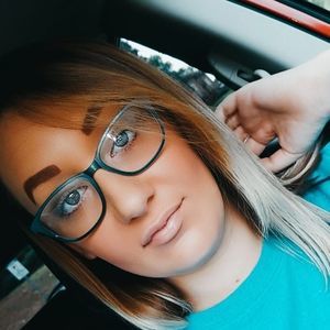 Meet your Posher, Ashlyn